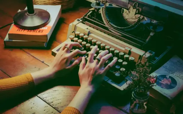 Imagen representativa de Escribir para no olvidar: la importancia de registrar nuestra Historia