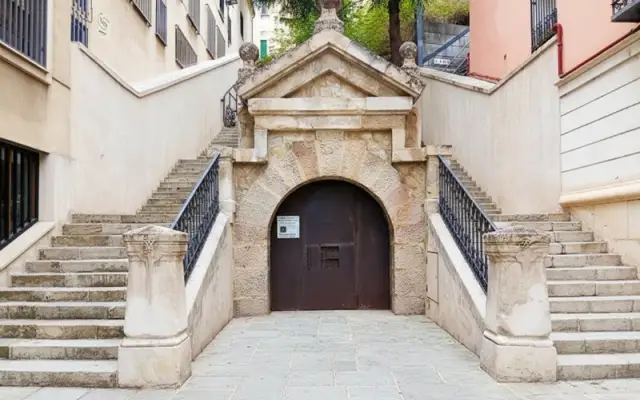 Imagen representativa de Refugio antiaéreo de la calle Calderón de la Barca en Cuenca