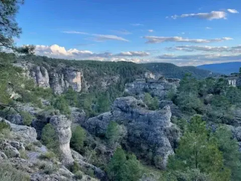 Imagen de la actividad: Observación interpretativa de la Peña del Capricho y El Vigía