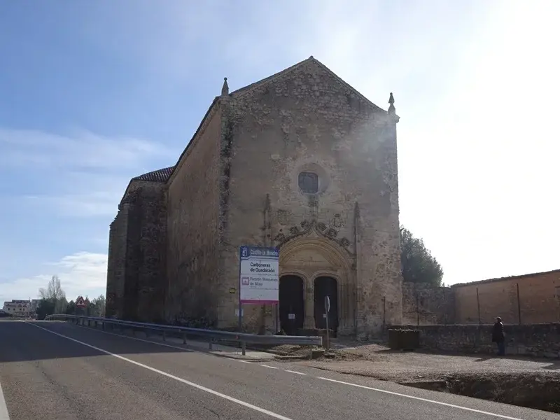 Imagen de portada del artículo: Panteón de los Marqueses de Moya en Carboneras de Guadazaón