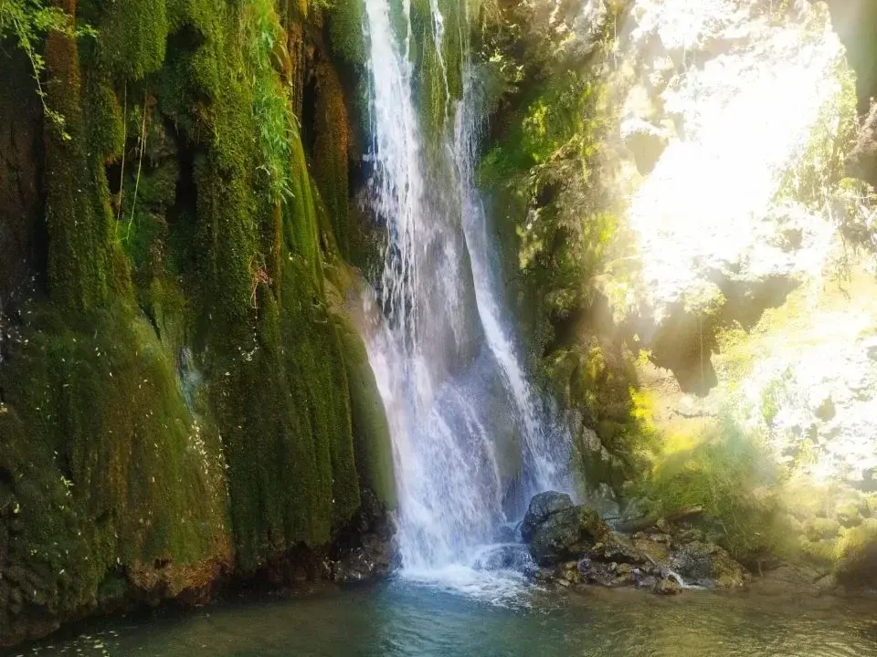 Imagen de portada del artículo: El Postigo: la cascada de Cañete
