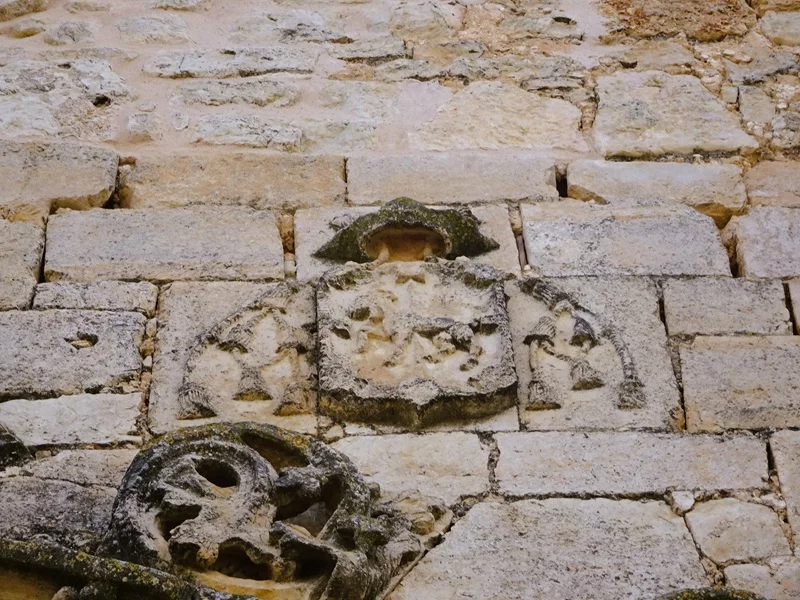Panteón de los Marqueses de Moya en Carboneras de Guadazaón
